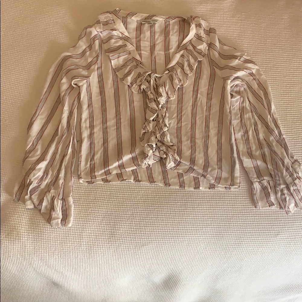 American Eagle shirt